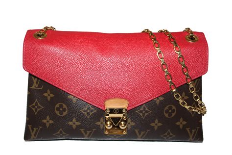 red louis vuitton shoulder bag|louis vuitton detachable shoulder bags.